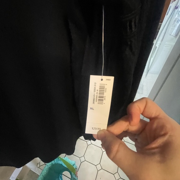 Old navy size xl - Picture 4 of 4